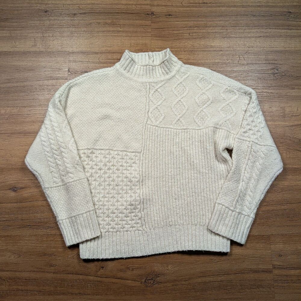American Eagle AE Soft & Cozy Mixed Stitch Sweater Men’s Medium White Fisherman